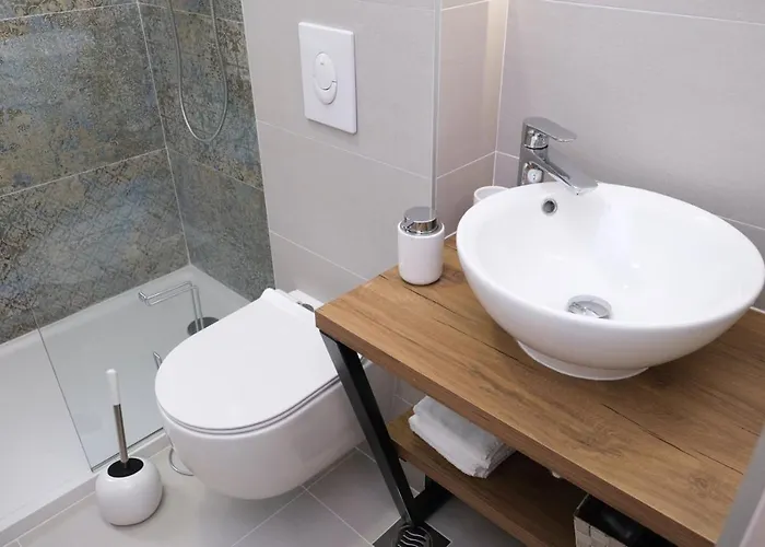 Paola Апартаменты *